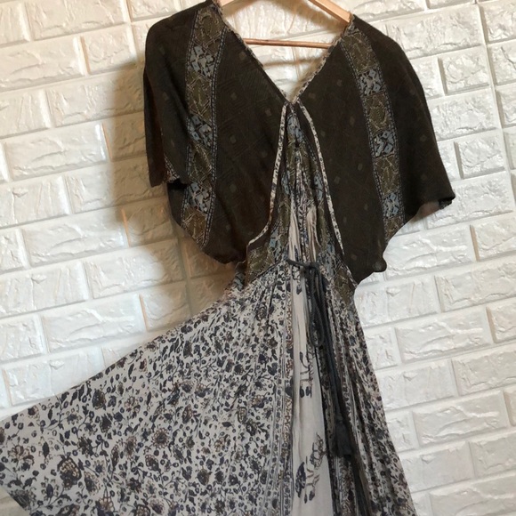 Dresses & Skirts - Boho hippie flared dress